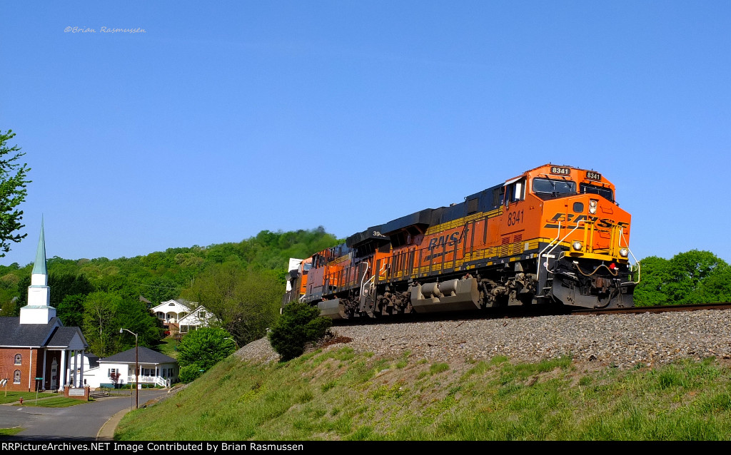 BNSF 8341 on NS